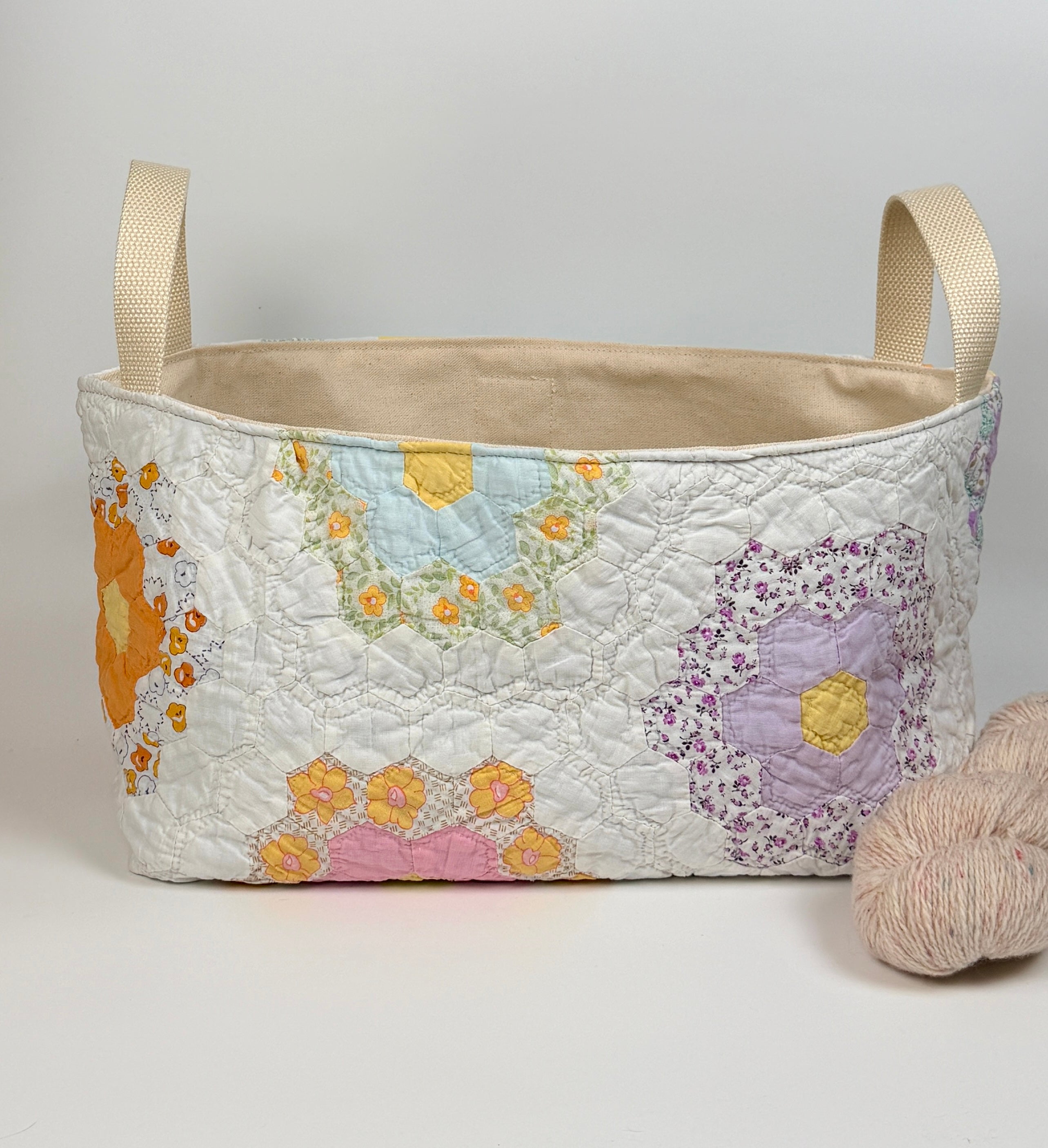 Quilt Basket (Fussy Cut Grandma's Flower Garden)