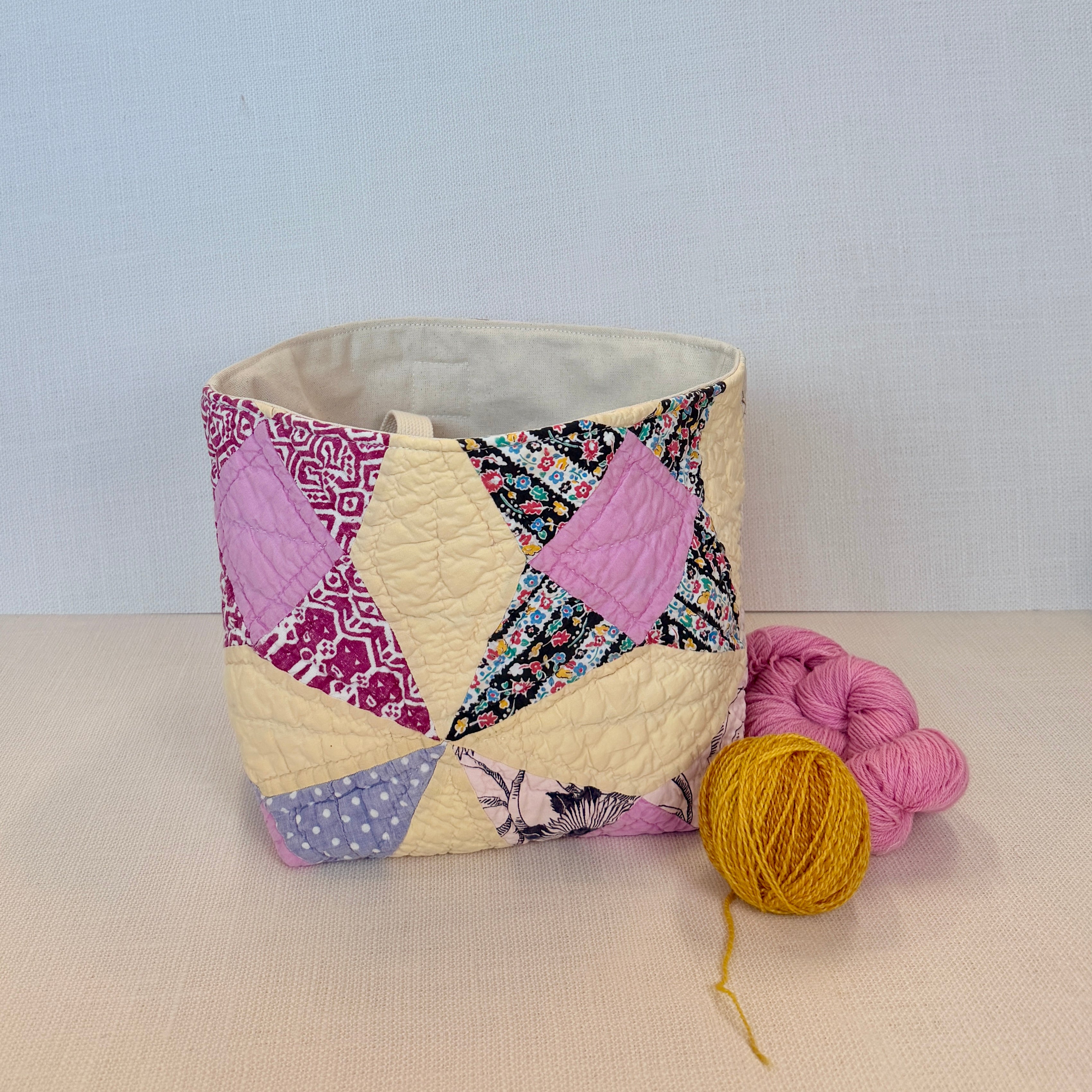 Quilt Bin (Yellow Hummingbird)