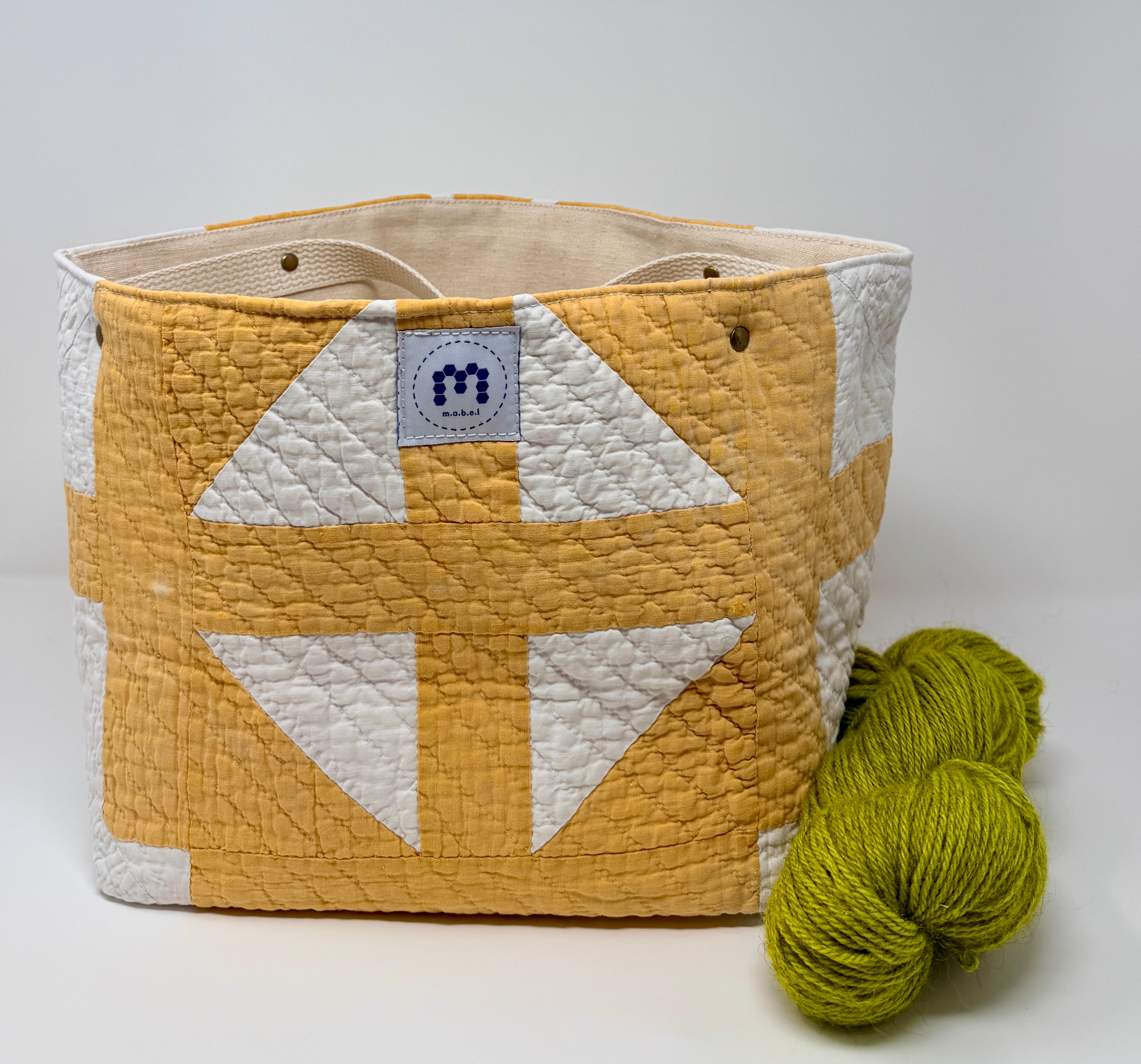 Quilt Bin (Gold Plus)