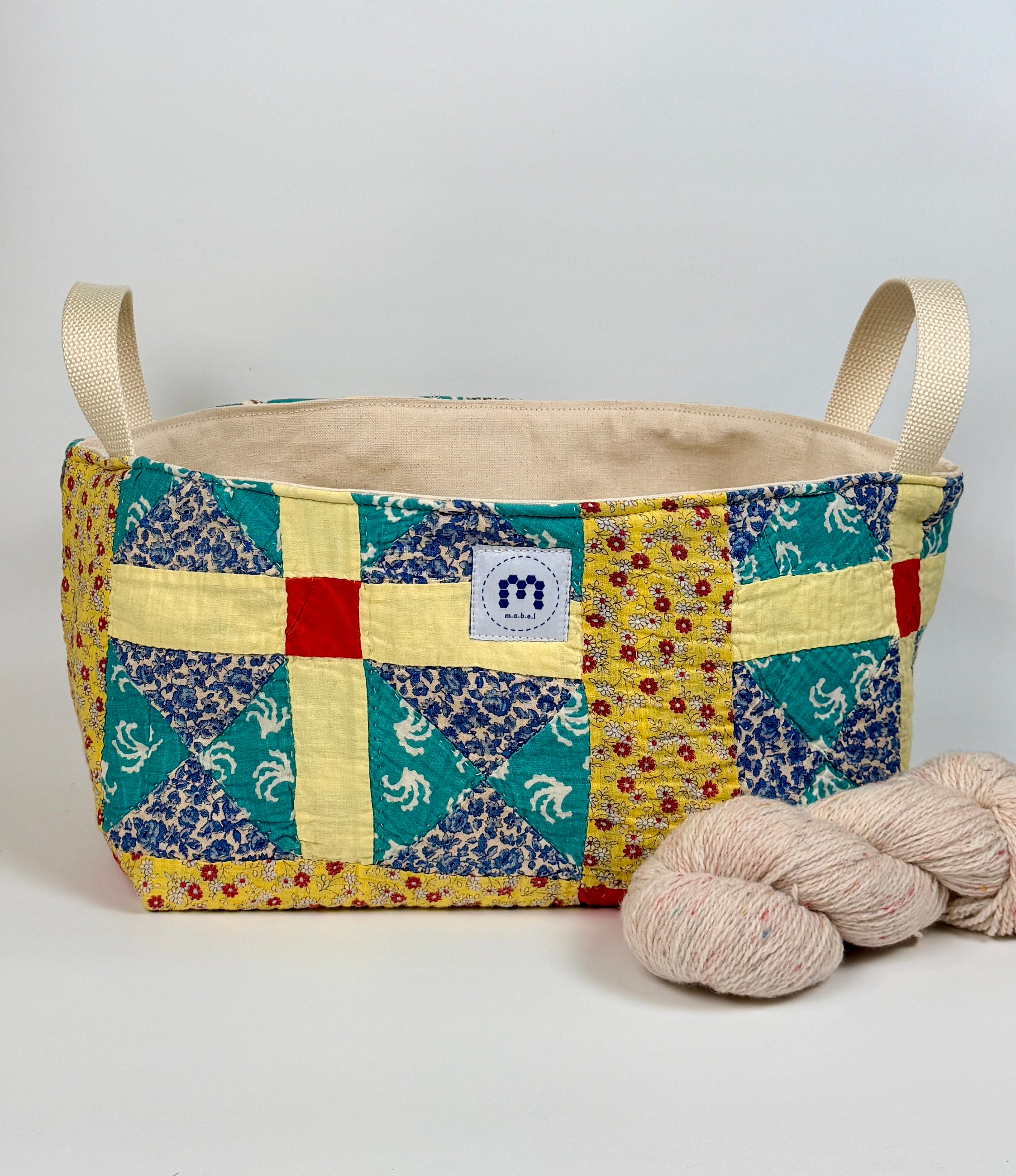 Quilt Basket (Half Square Triangles)