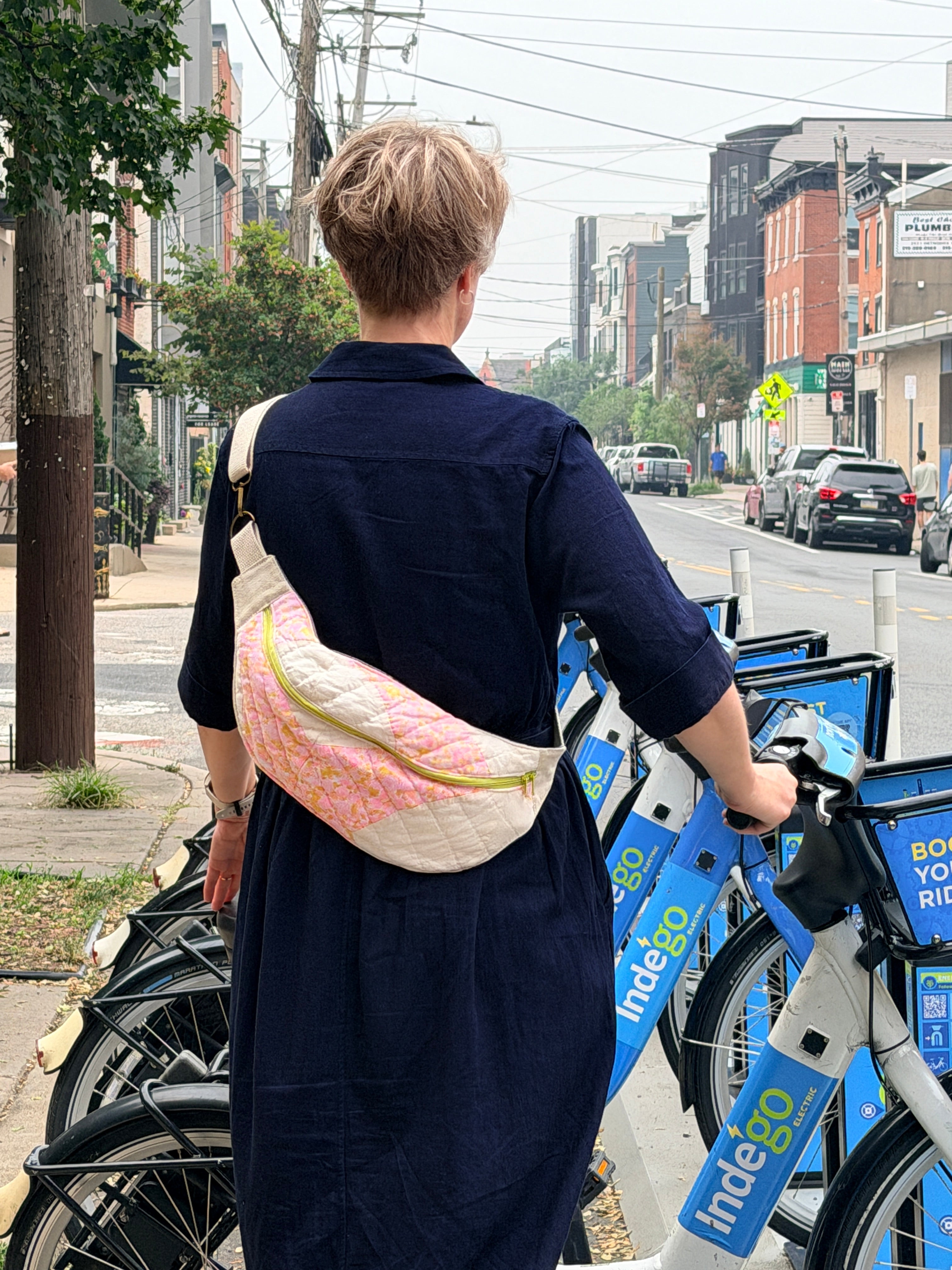 Sling Bag (Neon Pink Drunkard's Path)