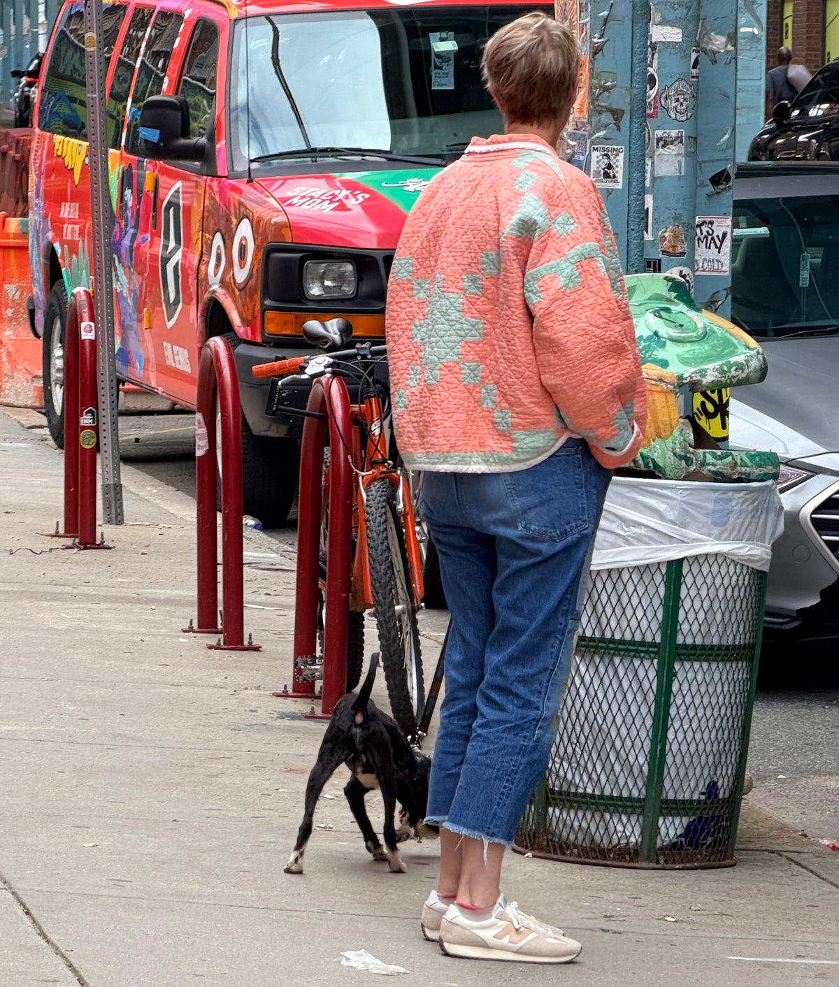 Stadium Jacket (M/L) (Circus Peanut)