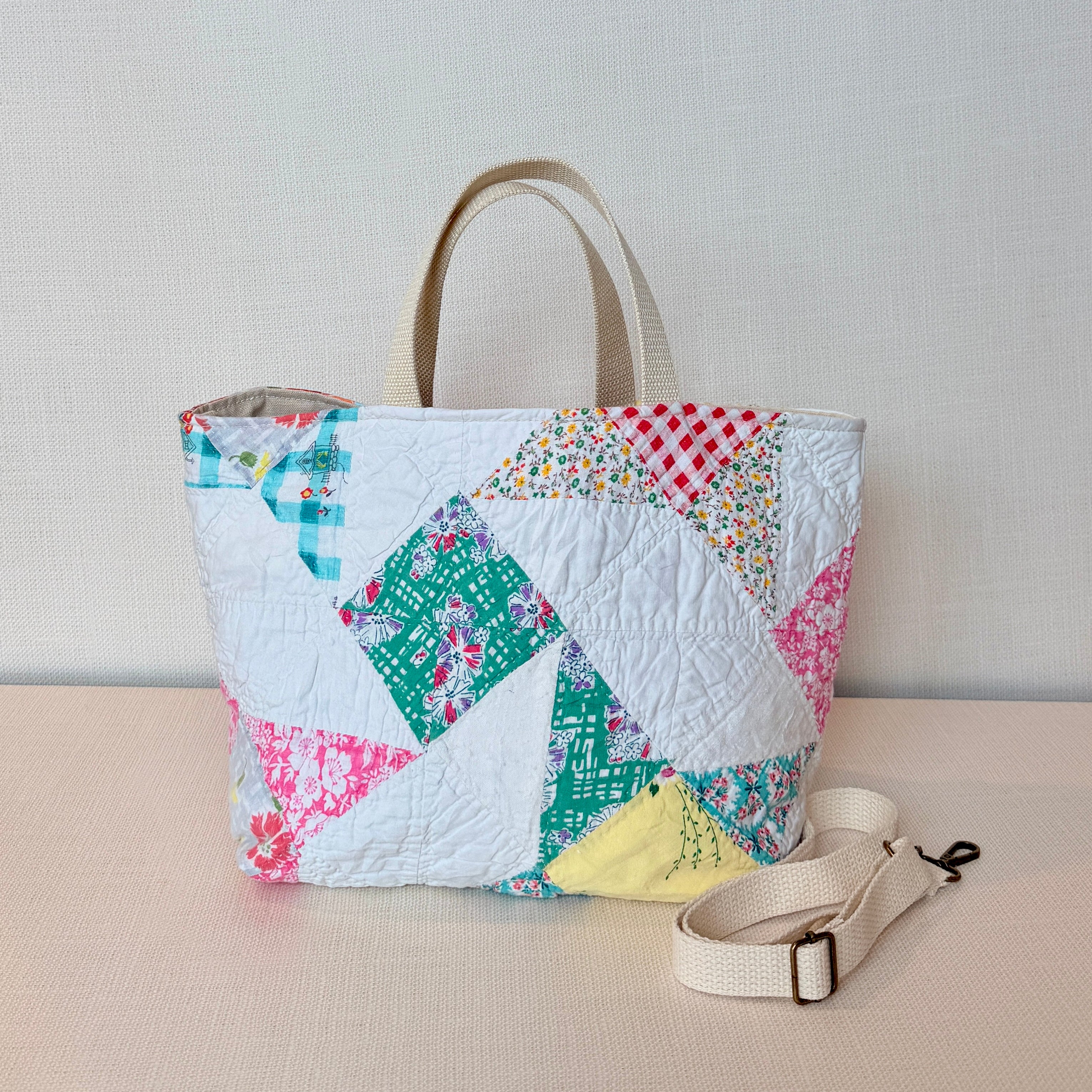 Studio Tote (Feedsack 4 Point Star)
