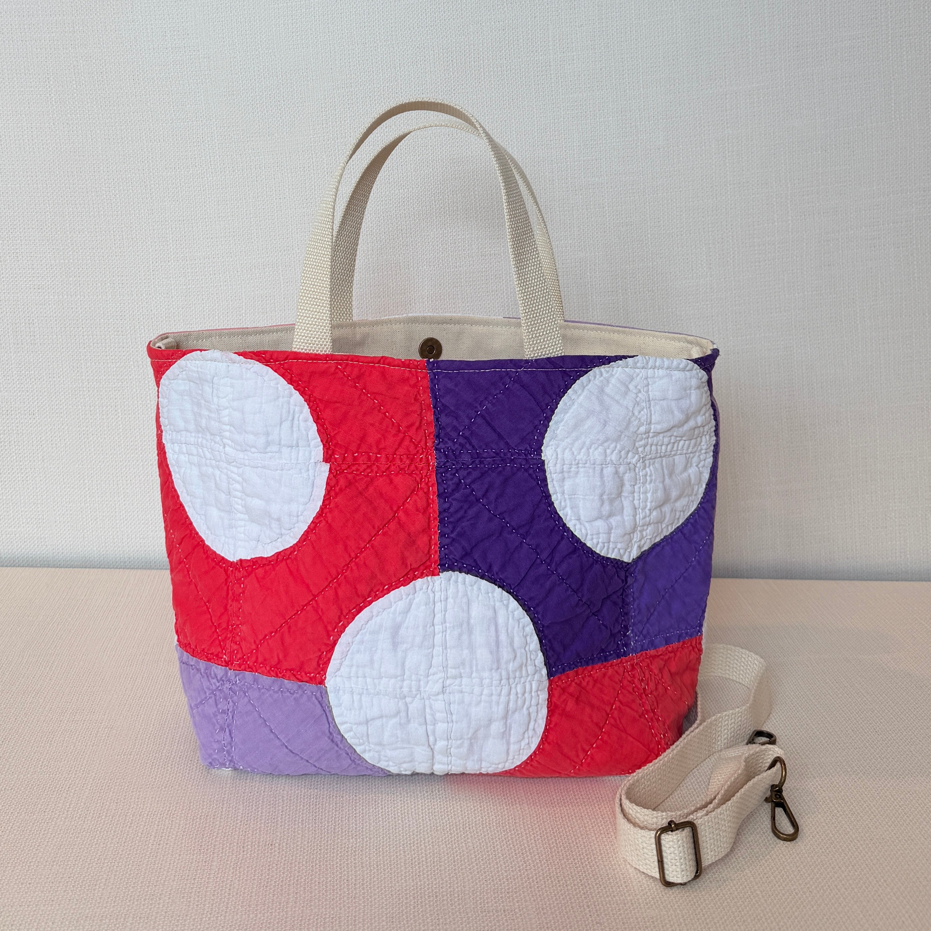 Studio Tote (Bright Circles (Purple & Pink)