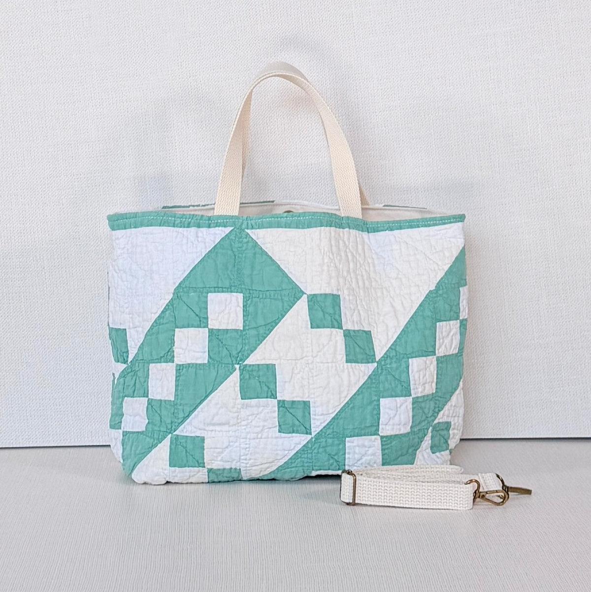 Studio Tote (Green Jacob's Ladder)