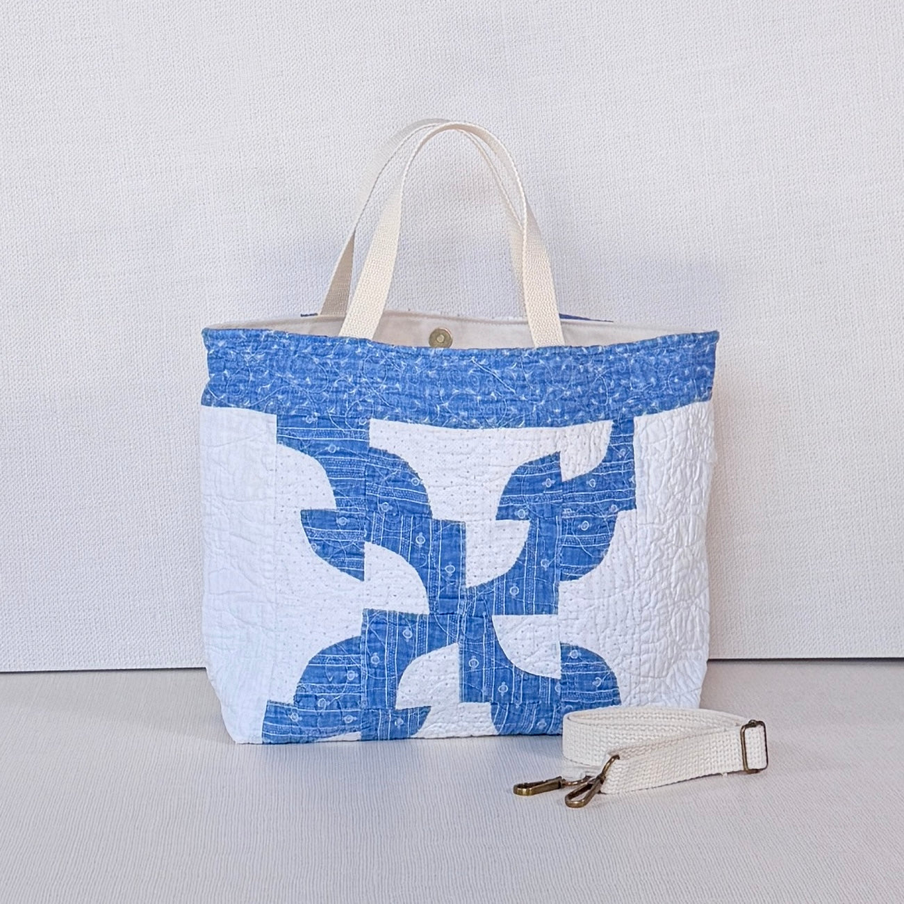 Studio Tote (Indigo Drunkard's Path)