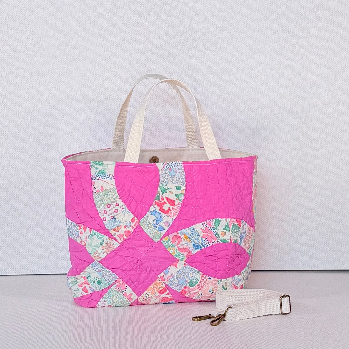 Studio Tote (Pink Double Wedding Ring)