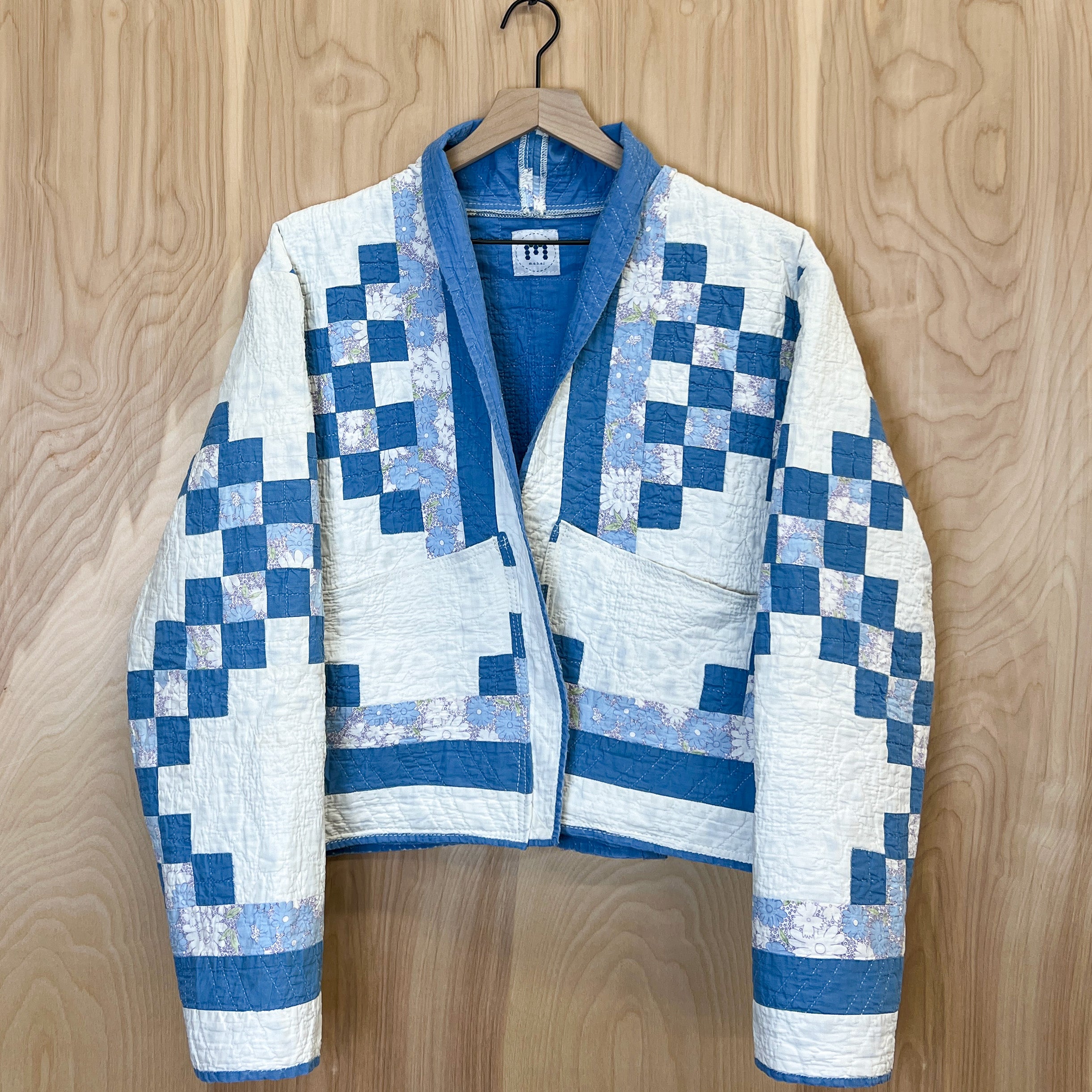 Spring Quilt Jacket (Blue Irish Chain)