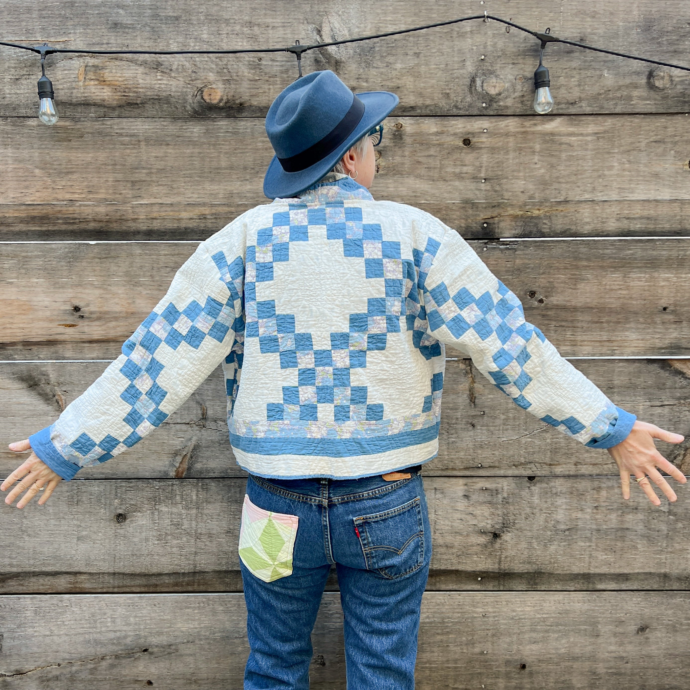 Spring Quilt Jacket (Blue Irish Chain)