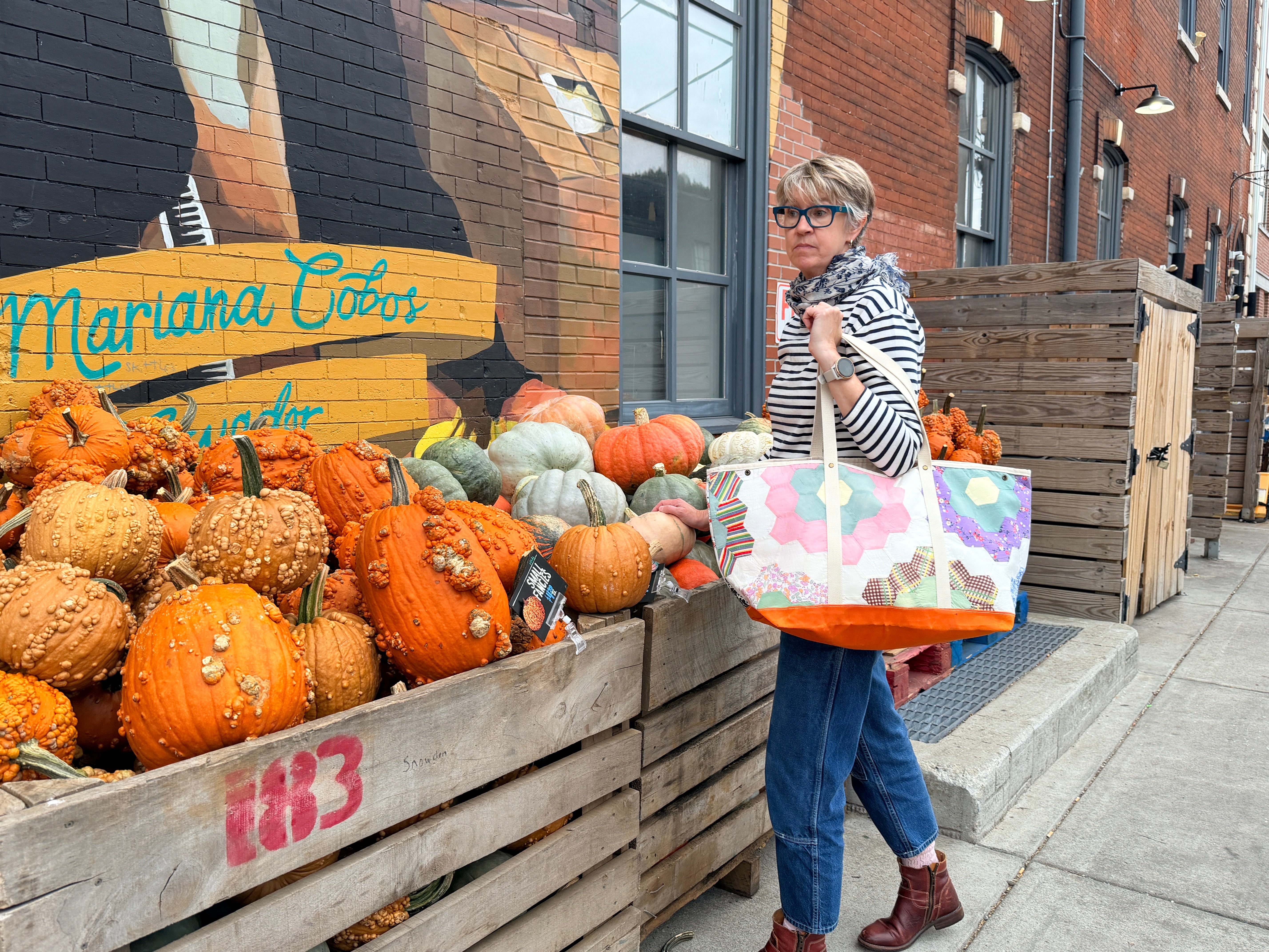 Waxed Canvas Tote Large (orange #2)