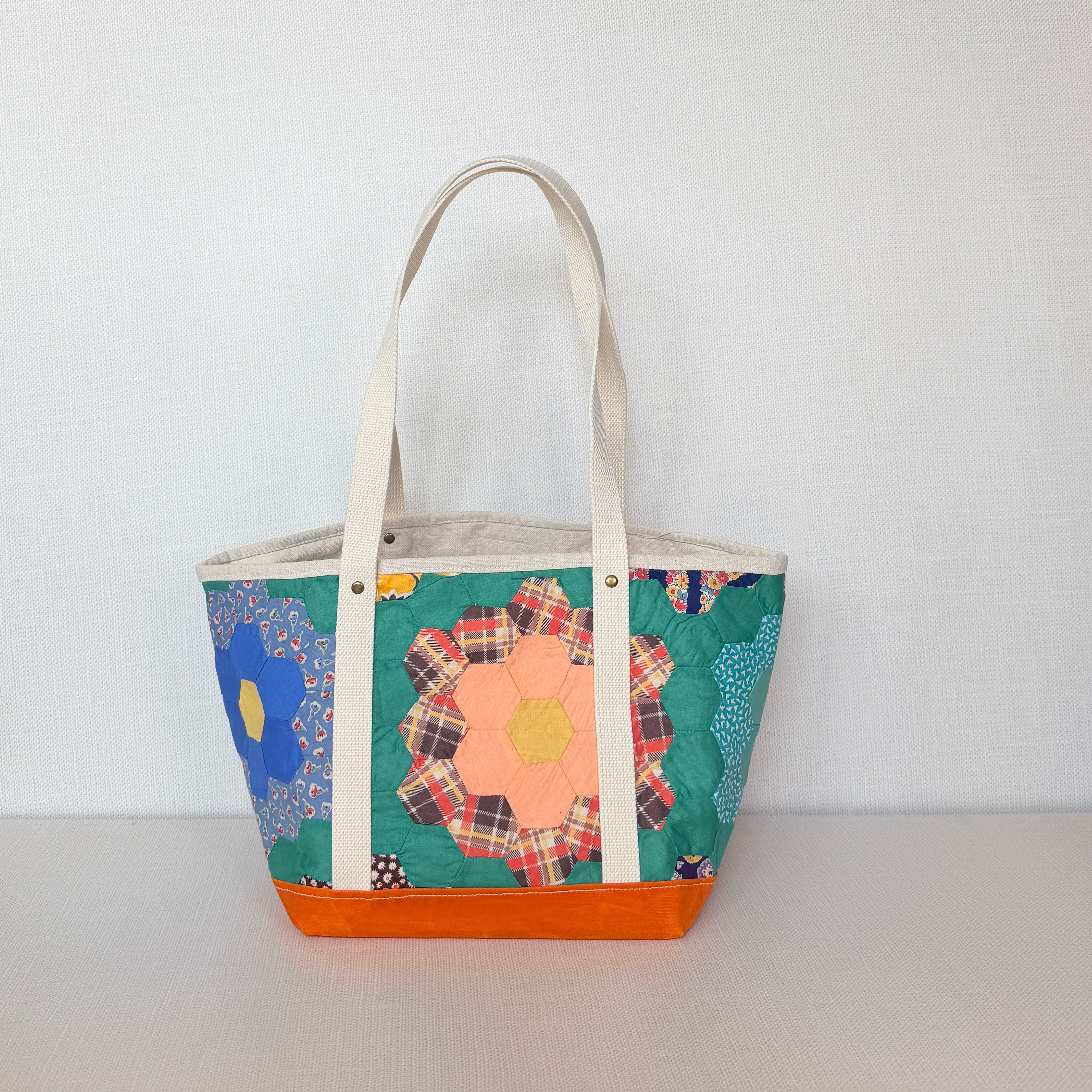 Waxed Canvas Tote Medium (Orange Canvas with Green)