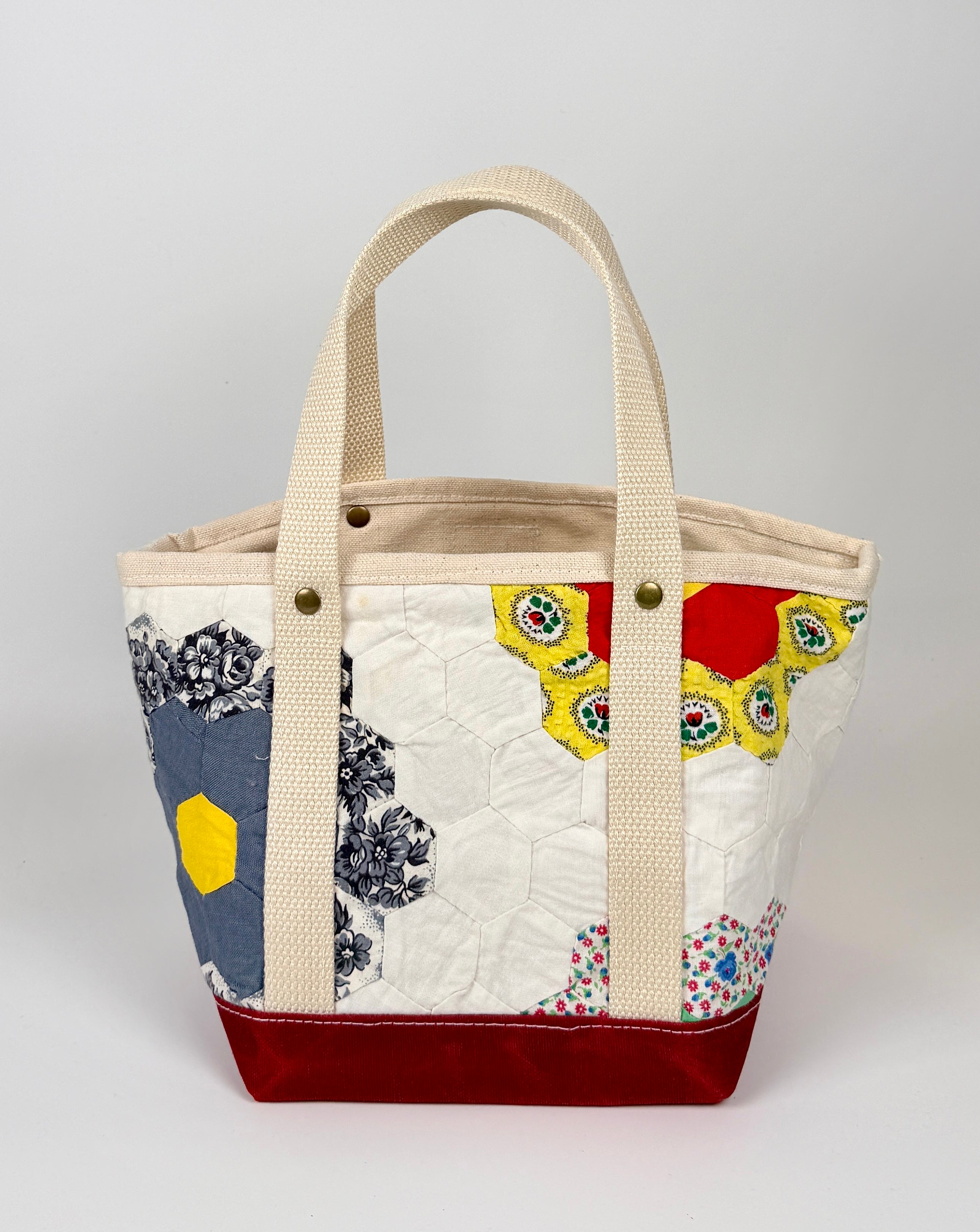 Waxed Canvas Tote Small (Chili Red #2)