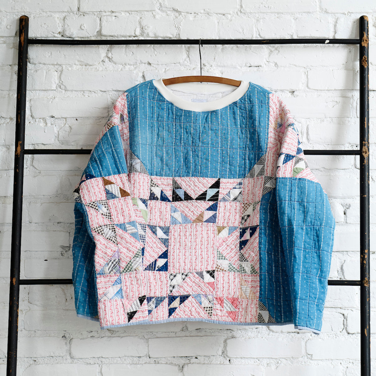 Blue & Red Flying Geese Popover