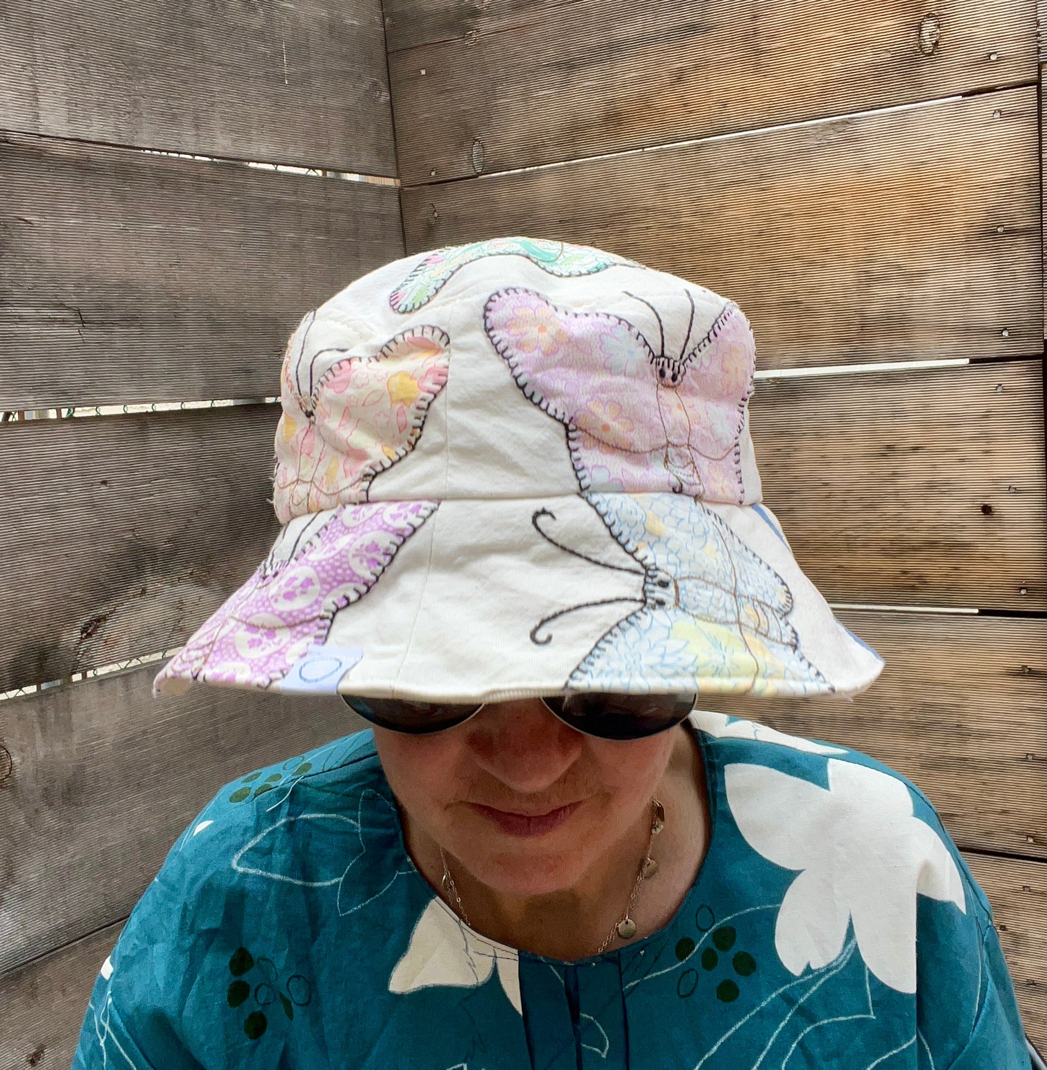 Reversible Butterfly Bucket Hats (Natural)