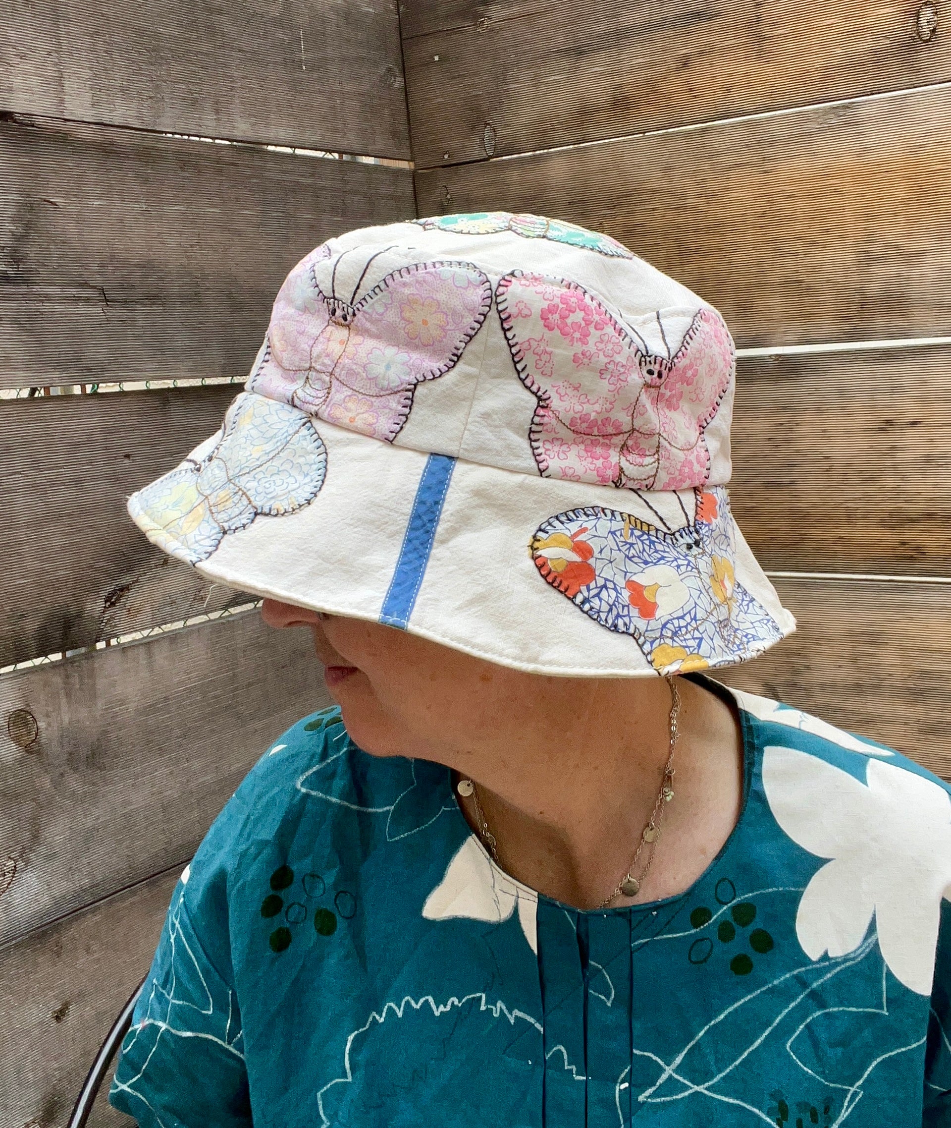 Reversible Butterfly Bucket Hats (Natural)