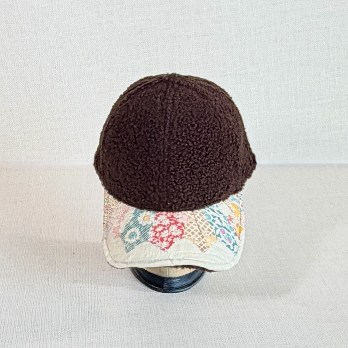 Wooly Quilt Caps (Chocolate with Dresden Plate)