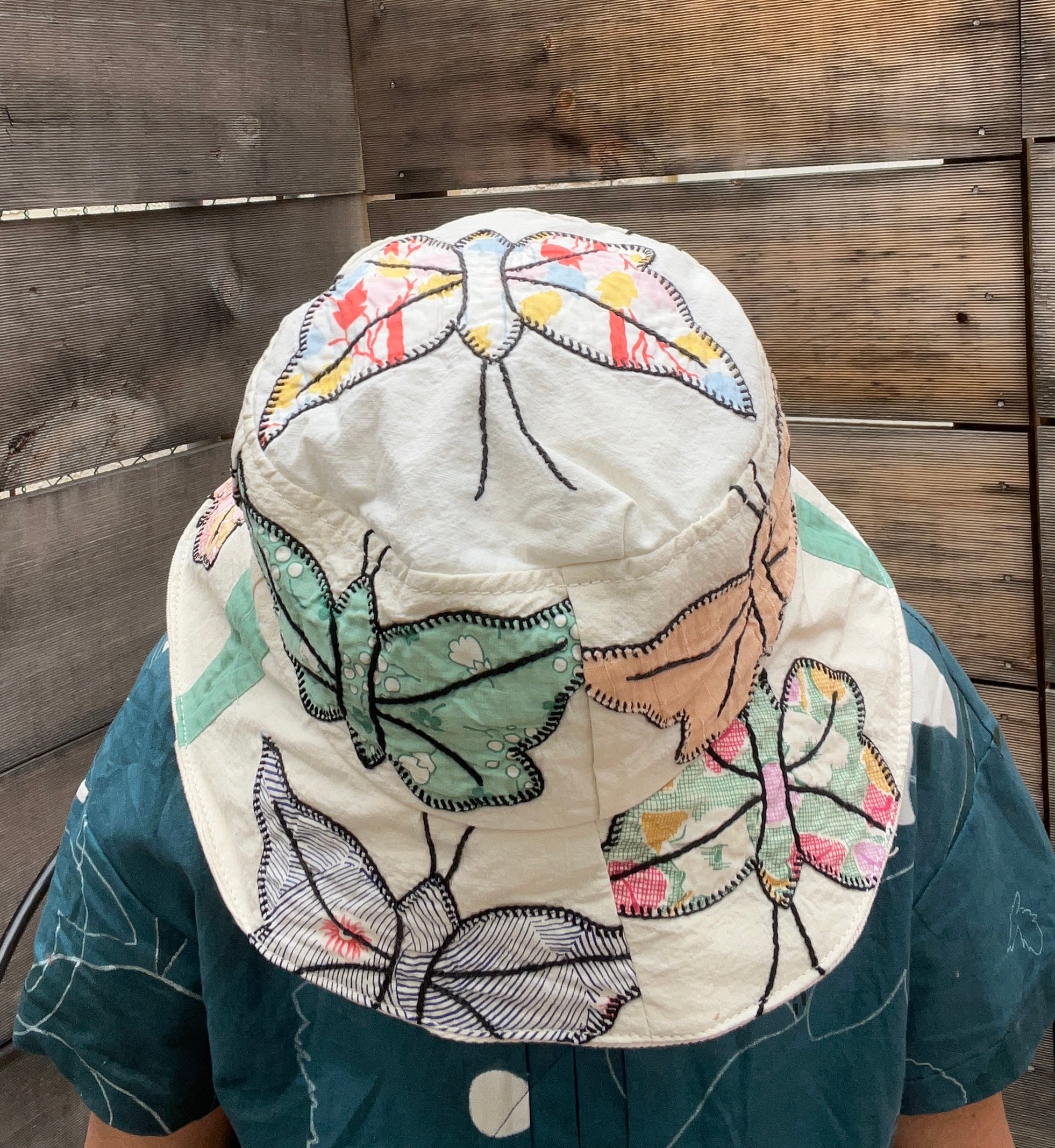 Reversible Butterfly Bucket Hats (Natural)