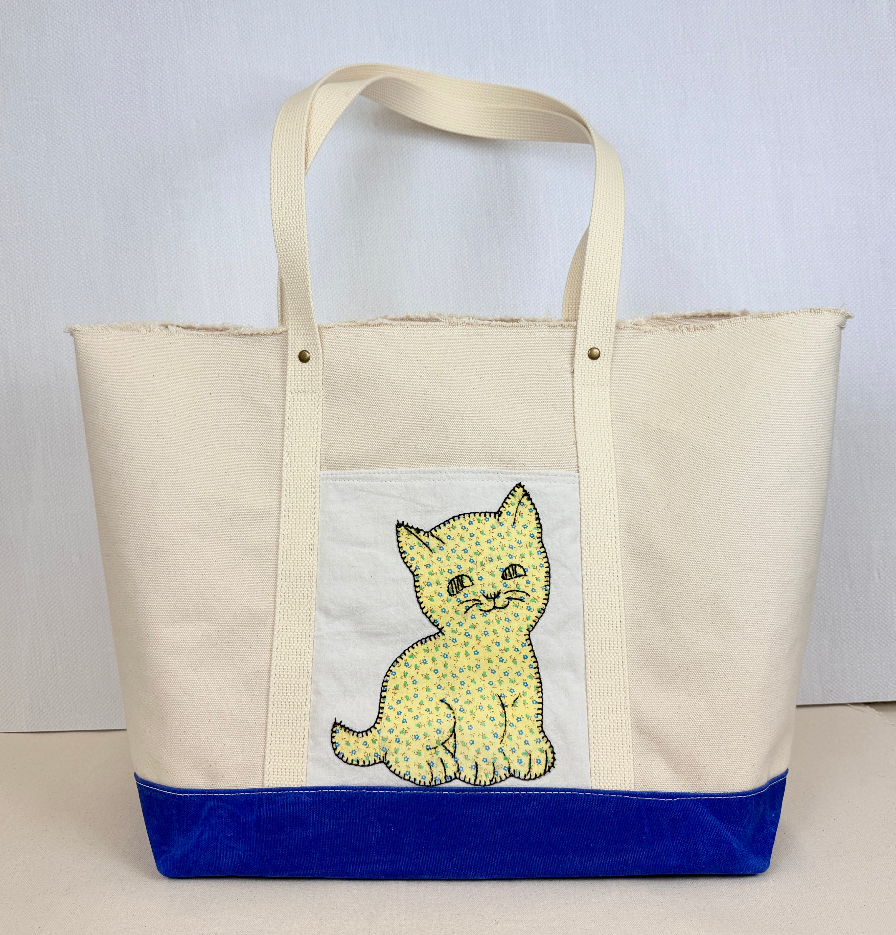Classic Pocket Tote with Cobalt Blue Canvas (5 Kittens)