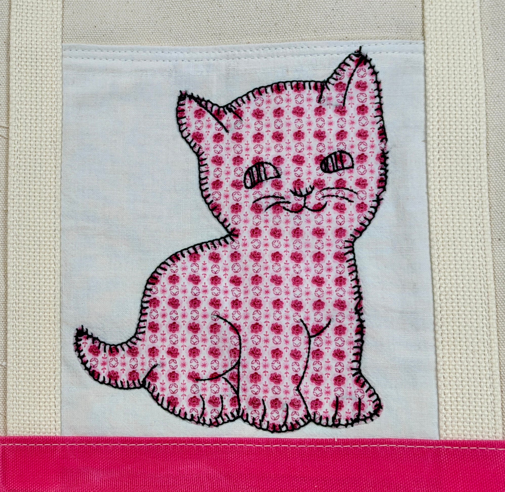 Classic Pocket Tote with Pink Canvas (11 Kittens)