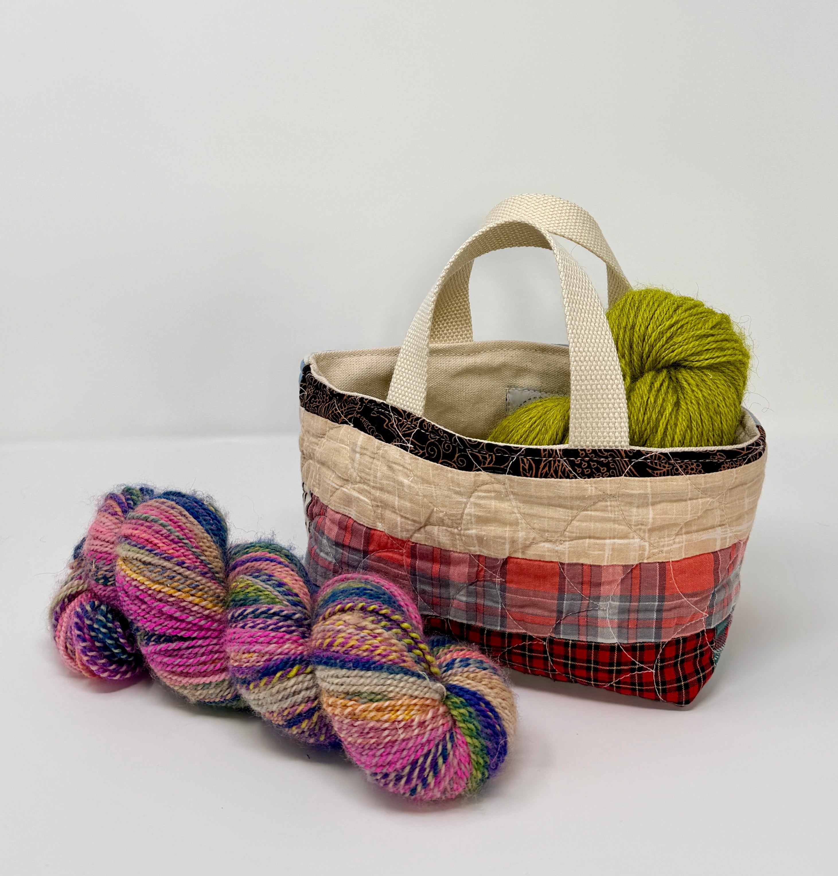 Maker Caddy Small (40s Log Cabin)