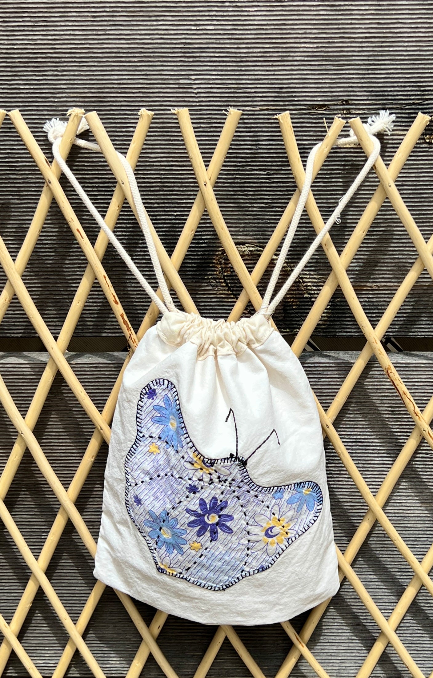 Moth Drawstring Bag (Purple Daisy & Yellow Leaves)