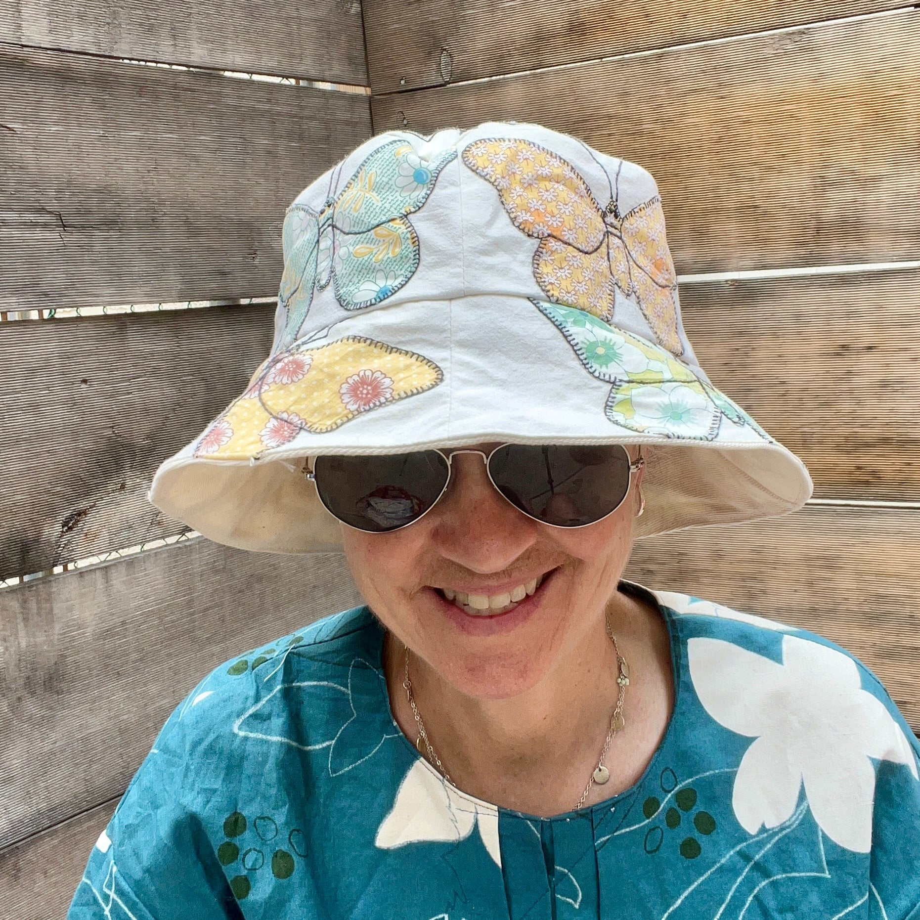 Reversible Butterfly Bucket Hats (Natural)