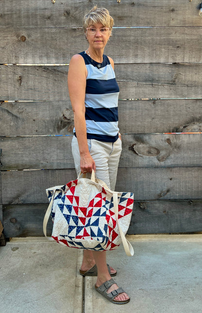 Cubed Tote_Red, White & Blue Ocean Wave