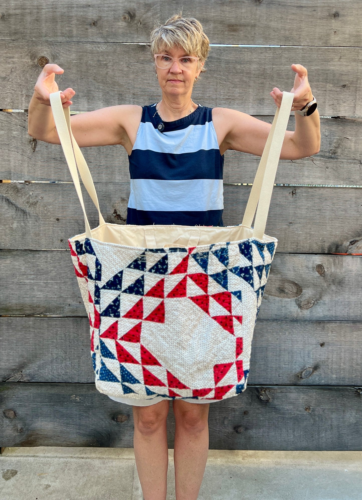 Cubed Tote_Red, White & Blue Ocean Wave