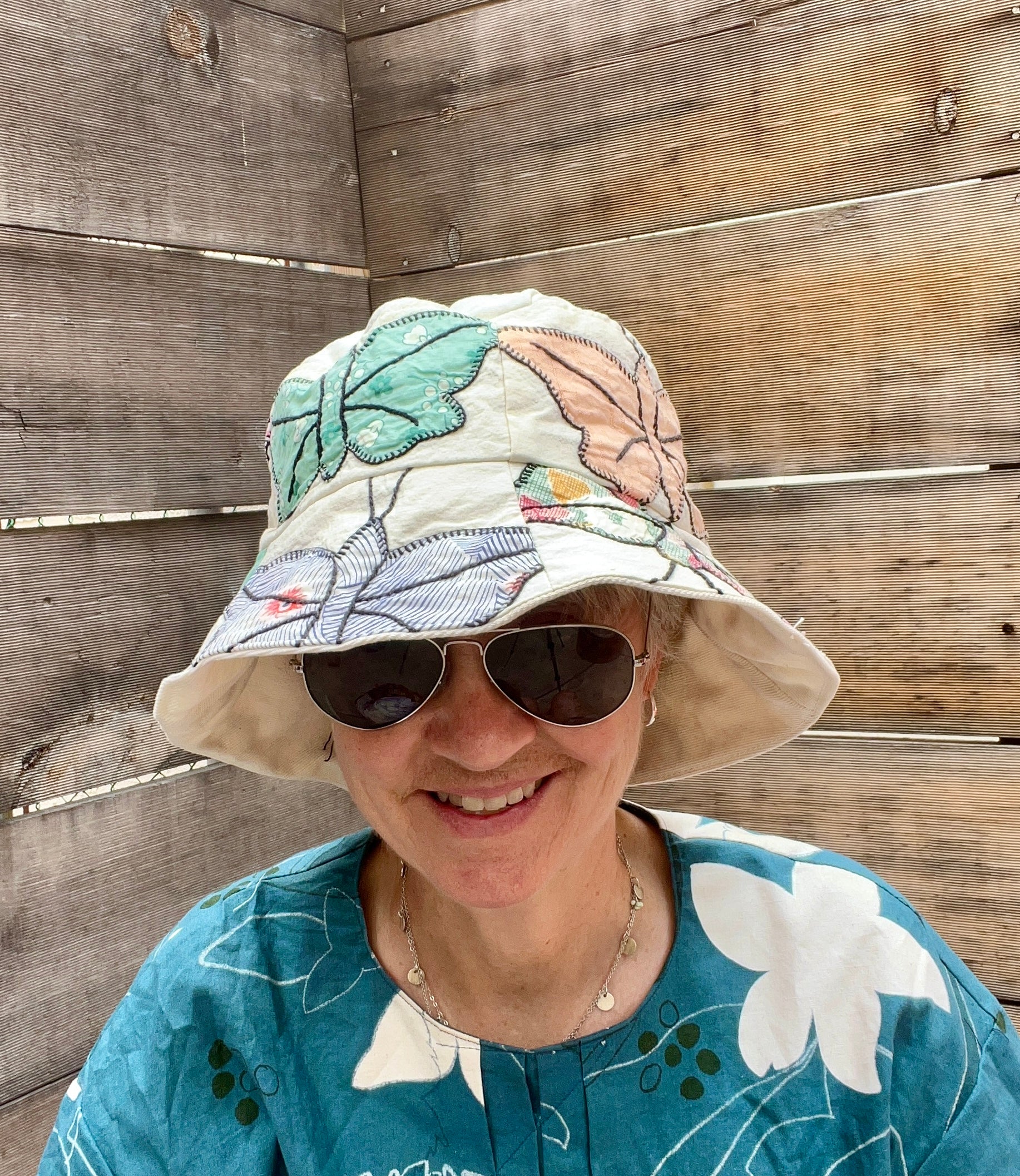 Reversible Butterfly Bucket Hats (Natural)