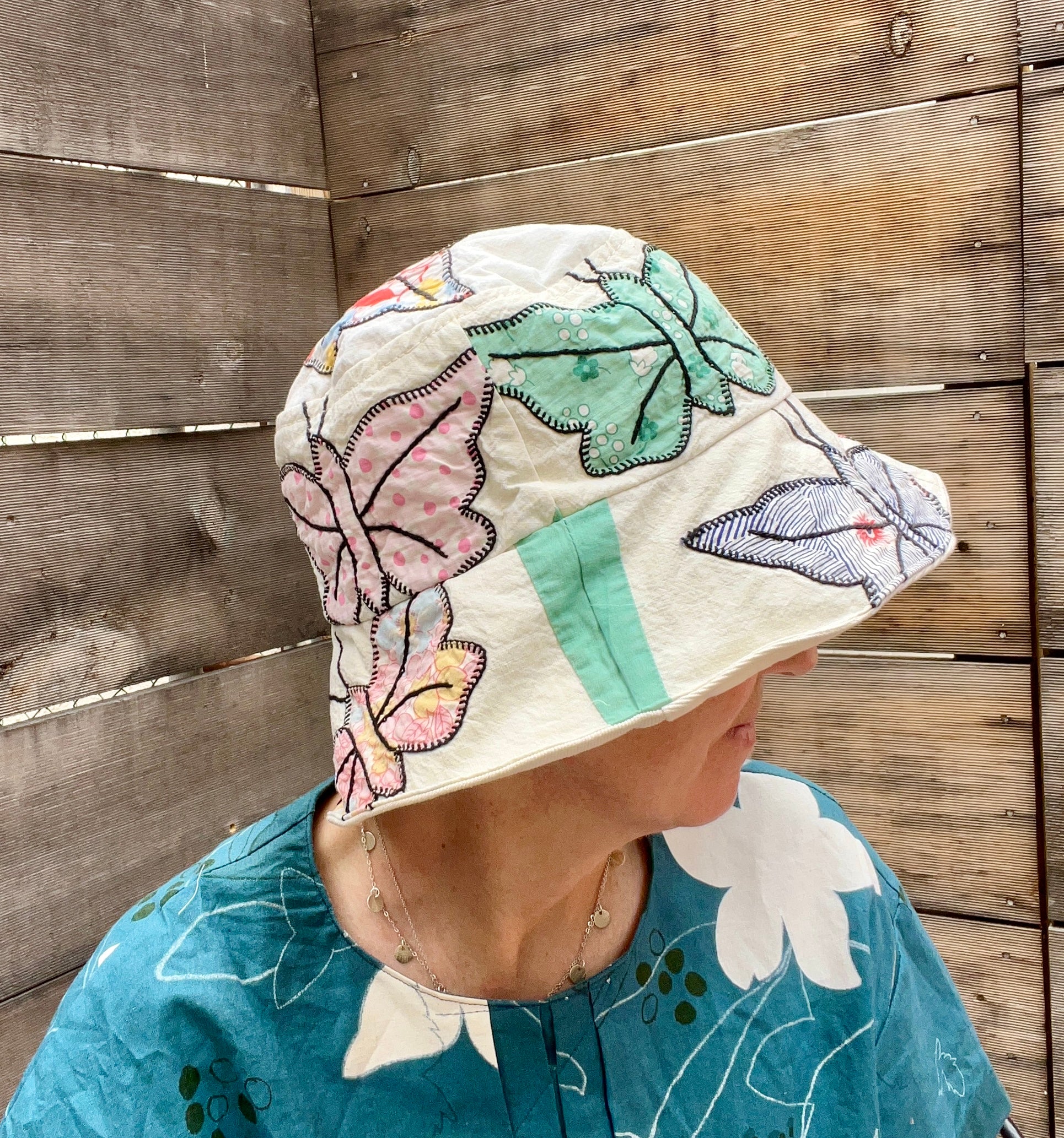 Reversible Butterfly Bucket Hats (Natural)