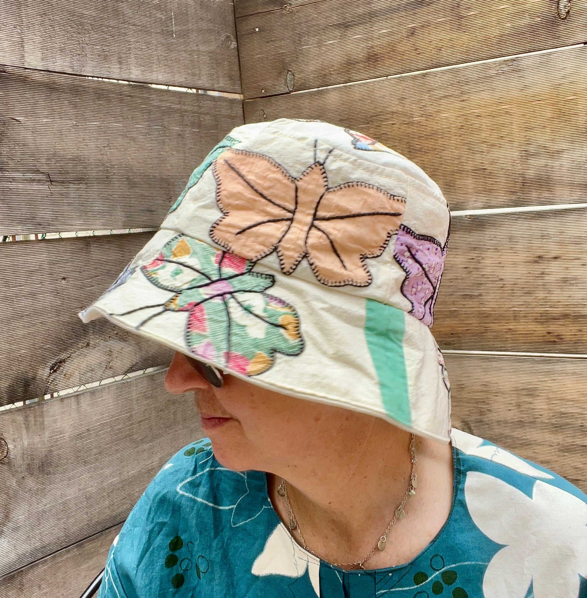 Reversible Butterfly Bucket Hats (Natural)