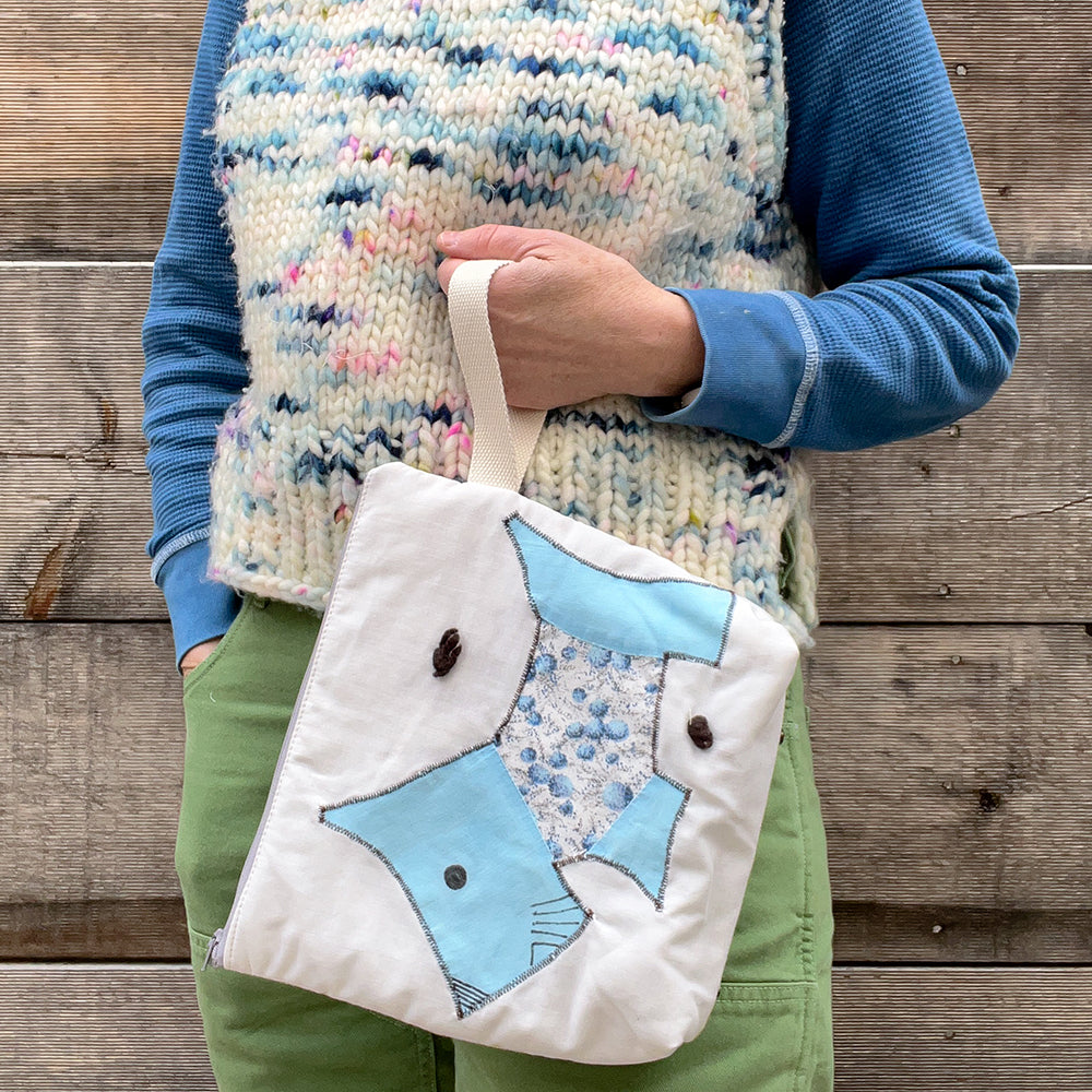 Puppy Wristlet (Sky Blue with Blue Floral Sweater)