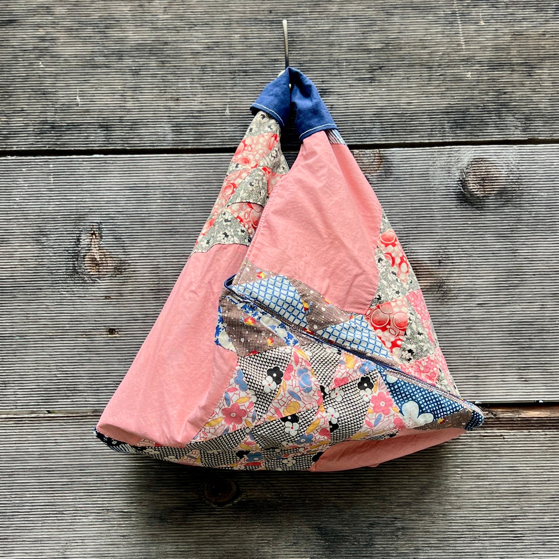 Origami Tote Small (Pink Ocean's Wave)